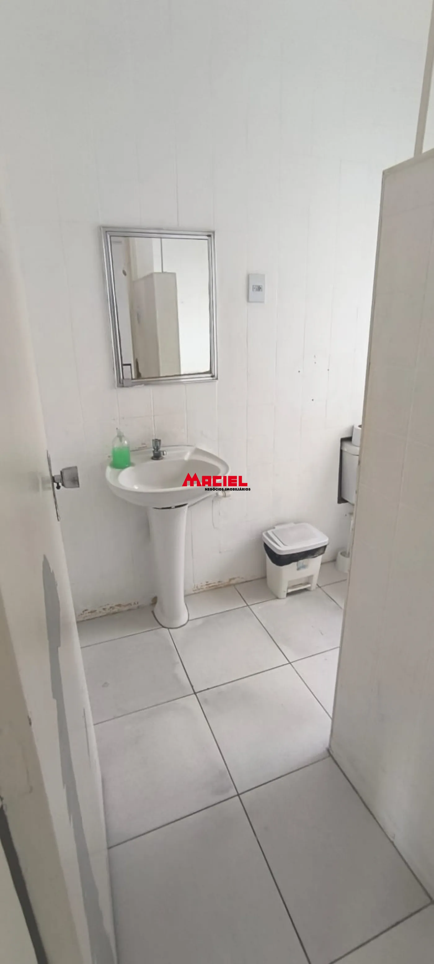 Alugar Comercial / Prédio em São José dos Campos R$ 6.000,00 - Foto 6