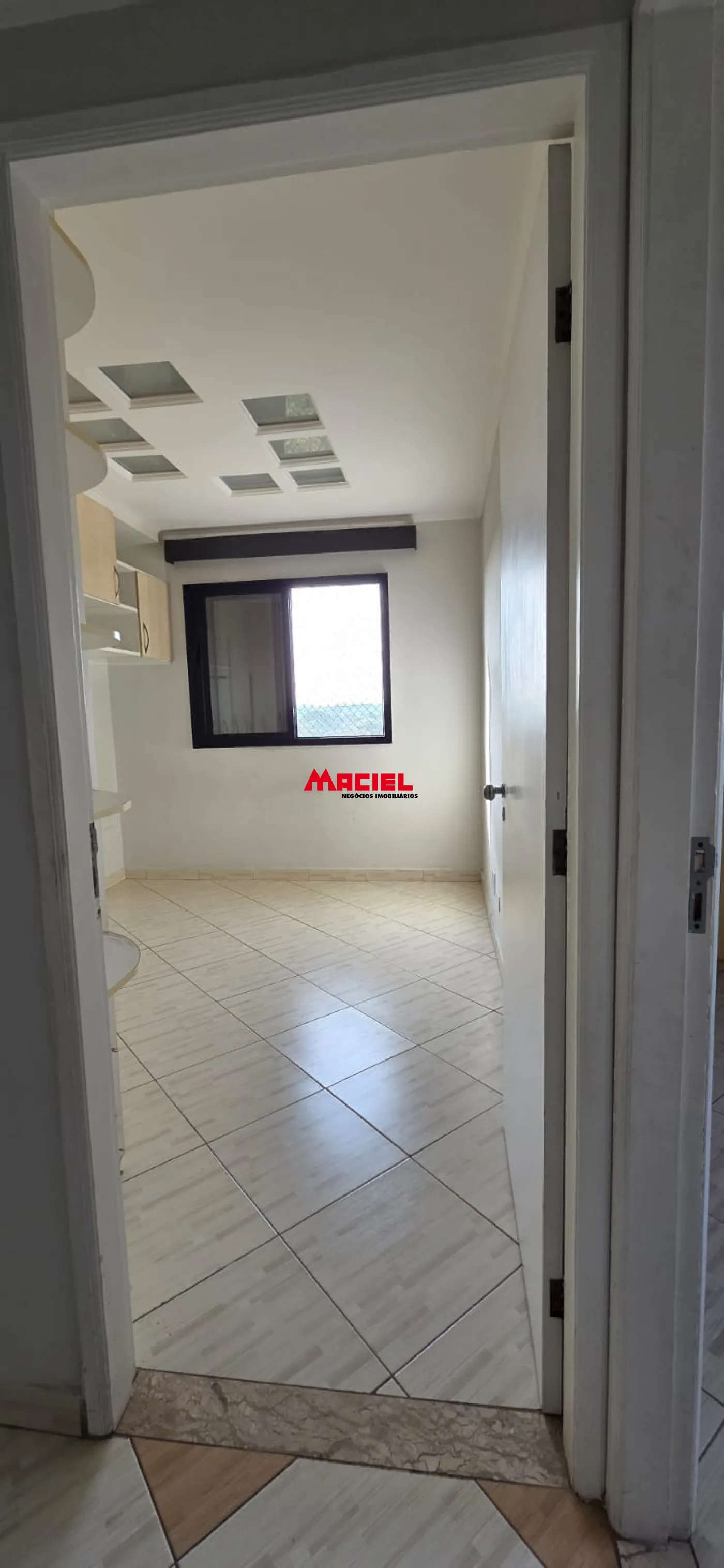 Alugar Apartamento / Cobertura em São José dos Campos R$ 3.400,00 - Foto 9
