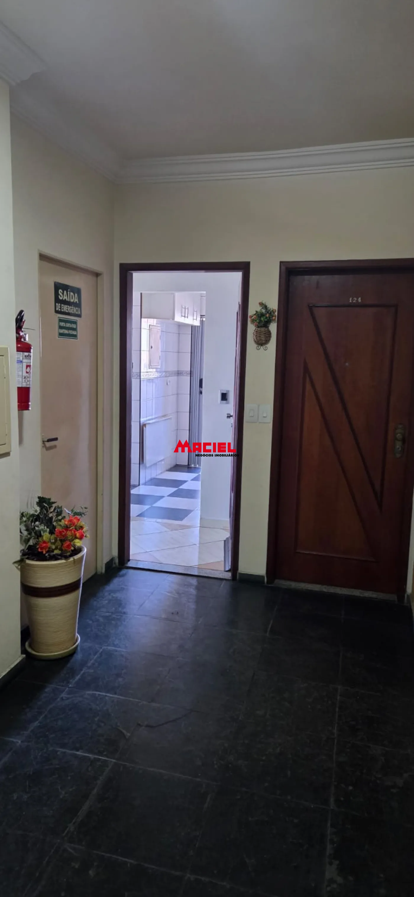 Alugar Apartamento / Cobertura em São José dos Campos R$ 3.400,00 - Foto 11