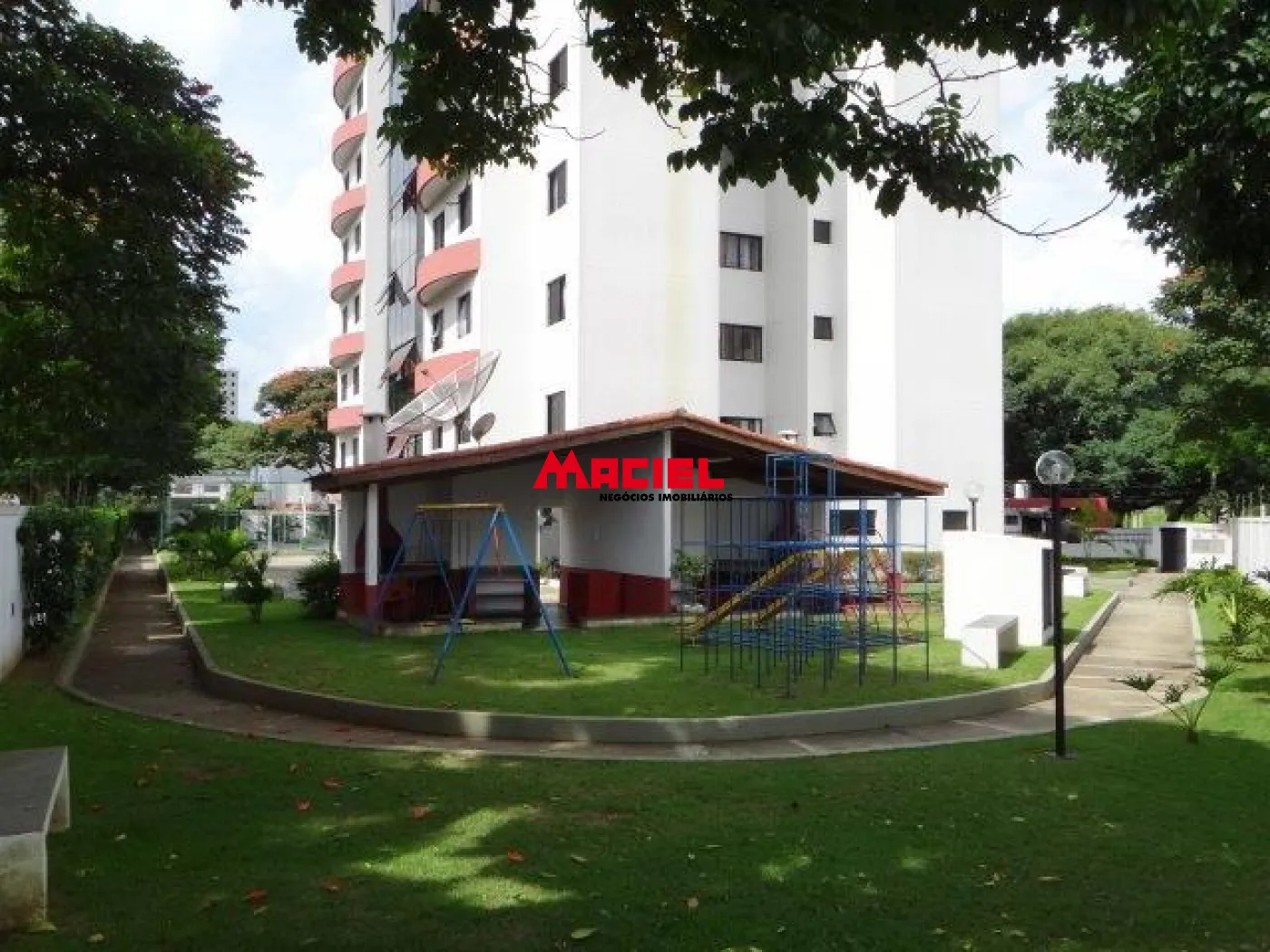 Alugar Apartamento / Cobertura em São José dos Campos R$ 3.400,00 - Foto 18