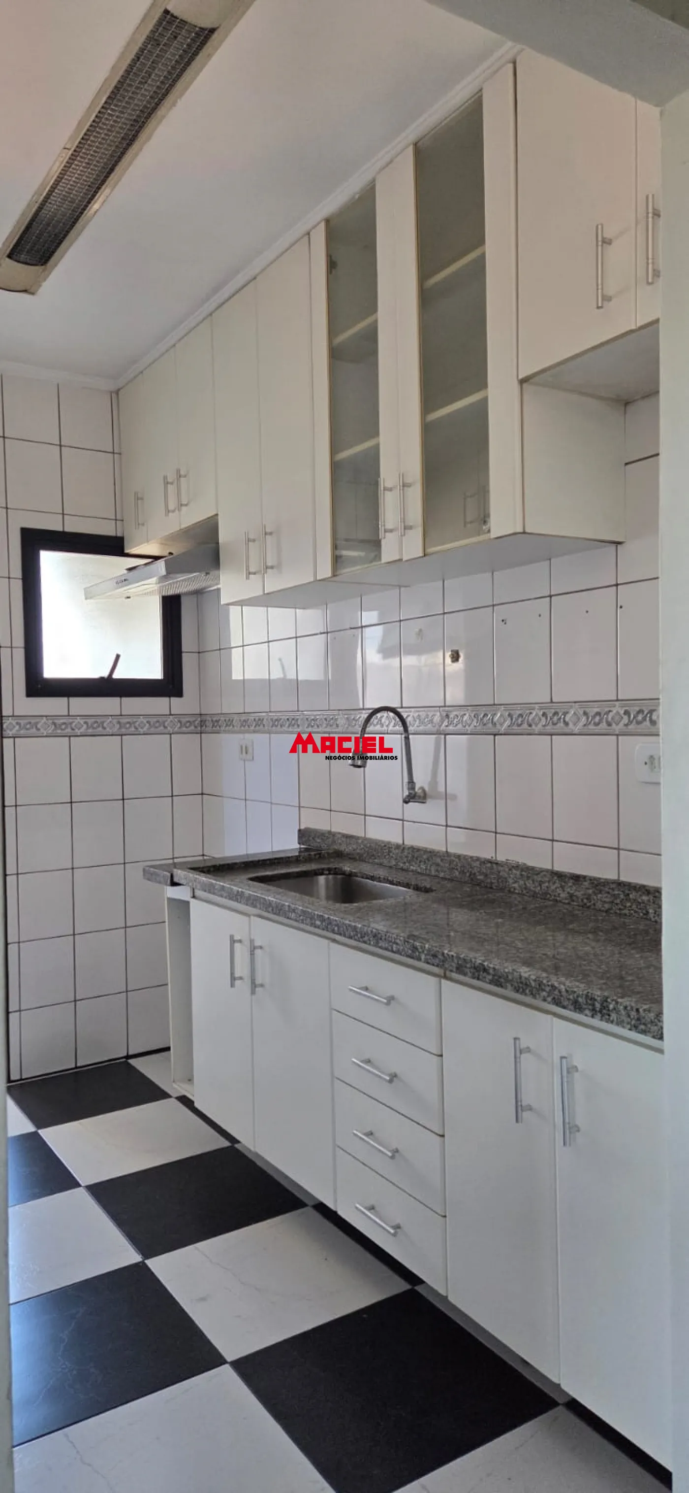 Alugar Apartamento / Cobertura em São José dos Campos R$ 3.400,00 - Foto 24