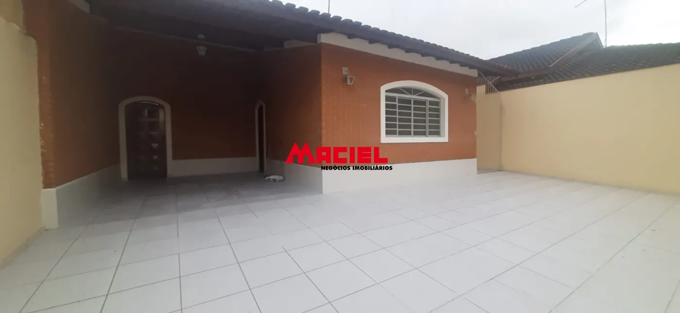 Alugar Casa / Padrão em São José dos Campos R$ 4.200,00 - Foto 1