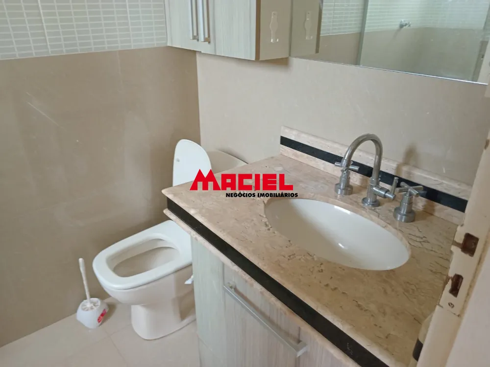 Alugar Apartamento / Padr&atilde;o em S&atilde;o Jos&eacute; dos Campos R$ 1.350,00 - Foto 3