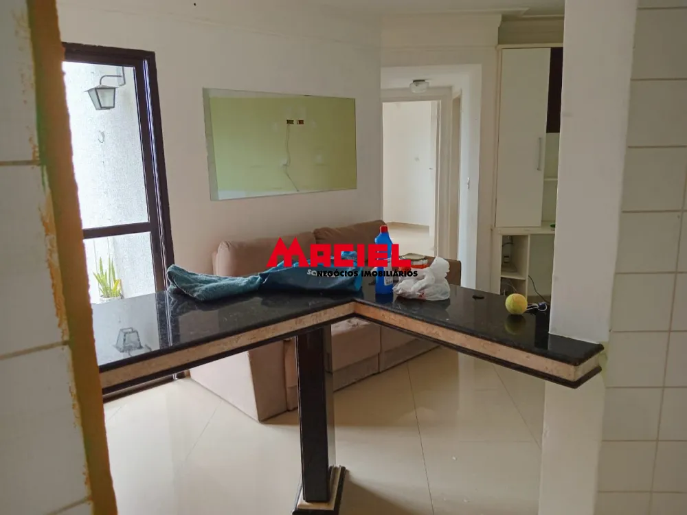 Alugar Apartamento / Padr&atilde;o em S&atilde;o Jos&eacute; dos Campos R$ 1.350,00 - Foto 5
