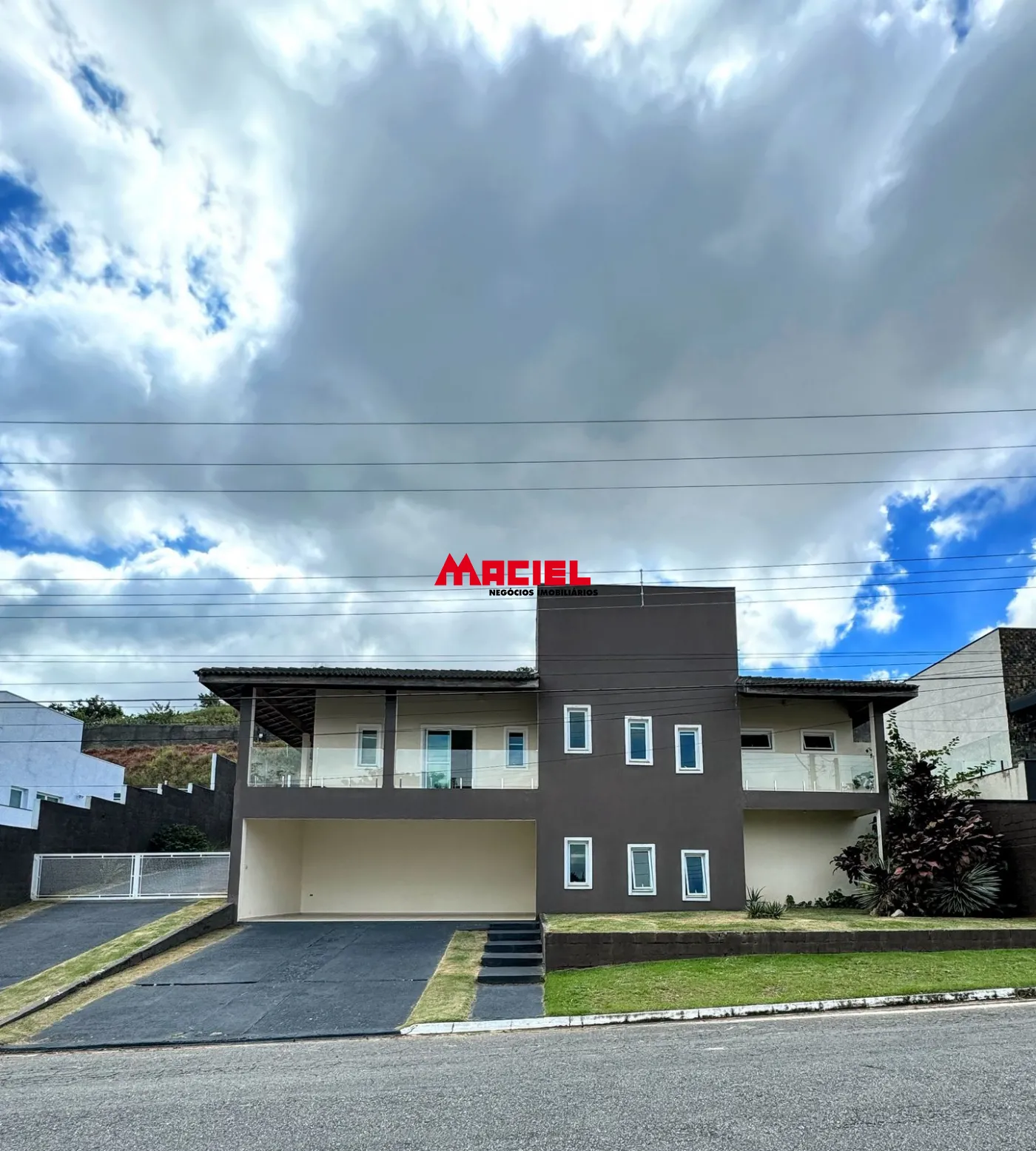 Comprar Casa / Condomínio em Jacareí R$ 1.070.000,00 - Foto 1