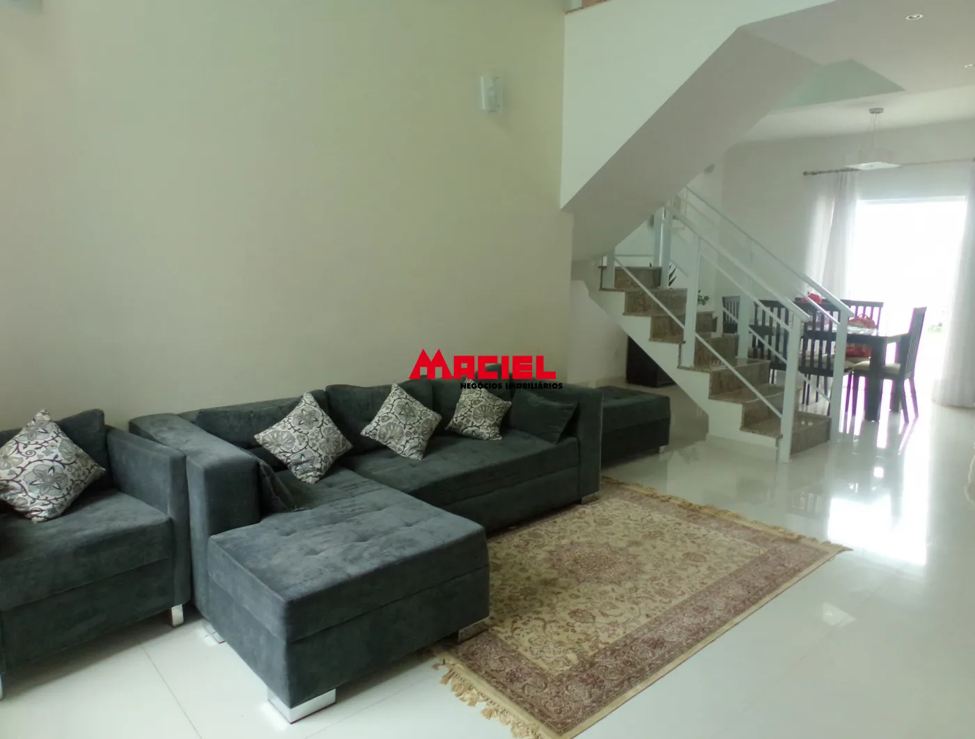 Comprar Casa / Padrão em Piranguinho R$ 700.000,00 - Foto 1