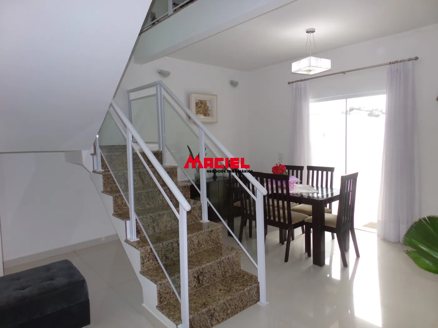 Comprar Casa / Padrão em Piranguinho R$ 700.000,00 - Foto 4