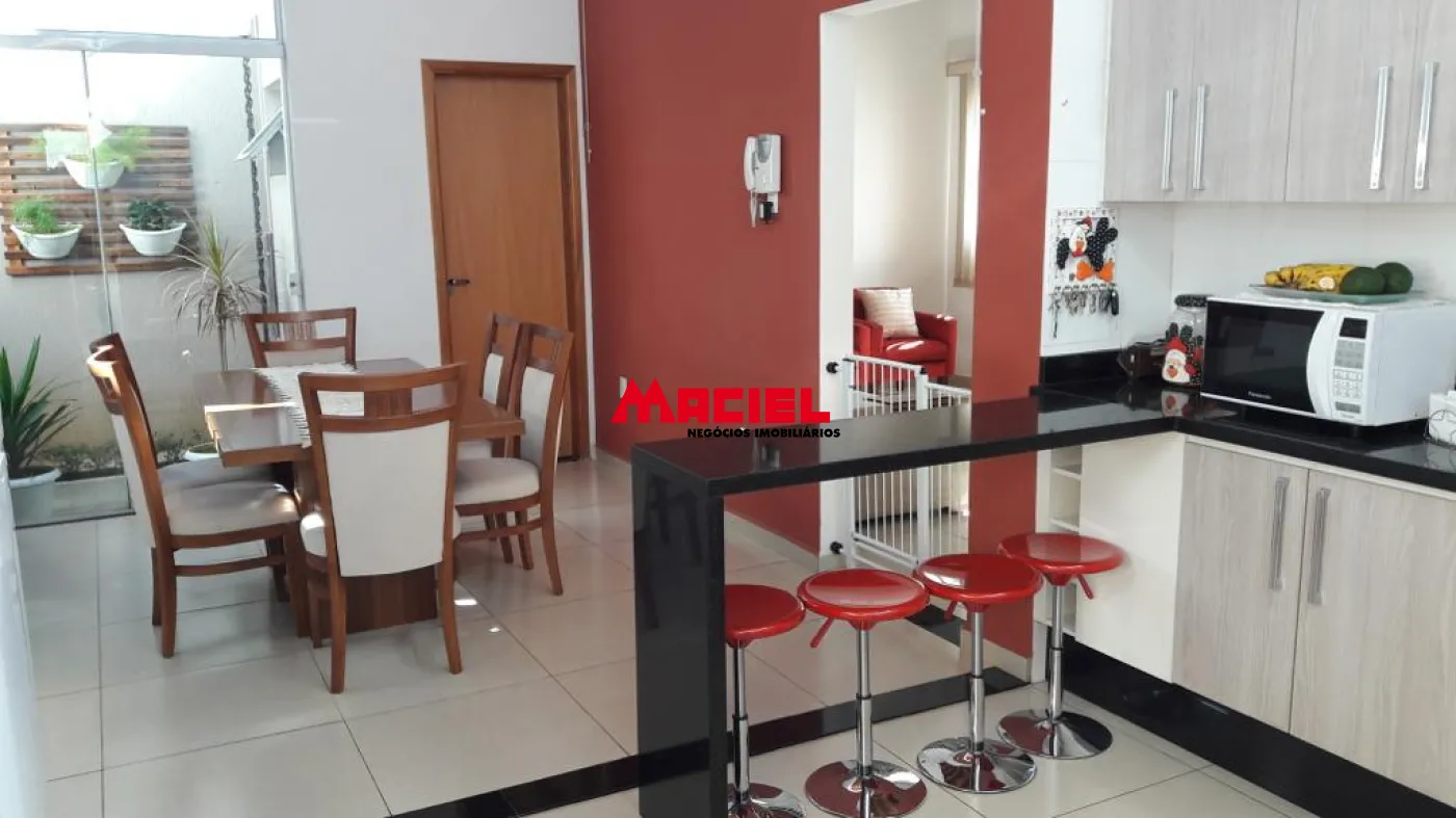Comprar Casa / Padrão em Piranguinho R$ 700.000,00 - Foto 1