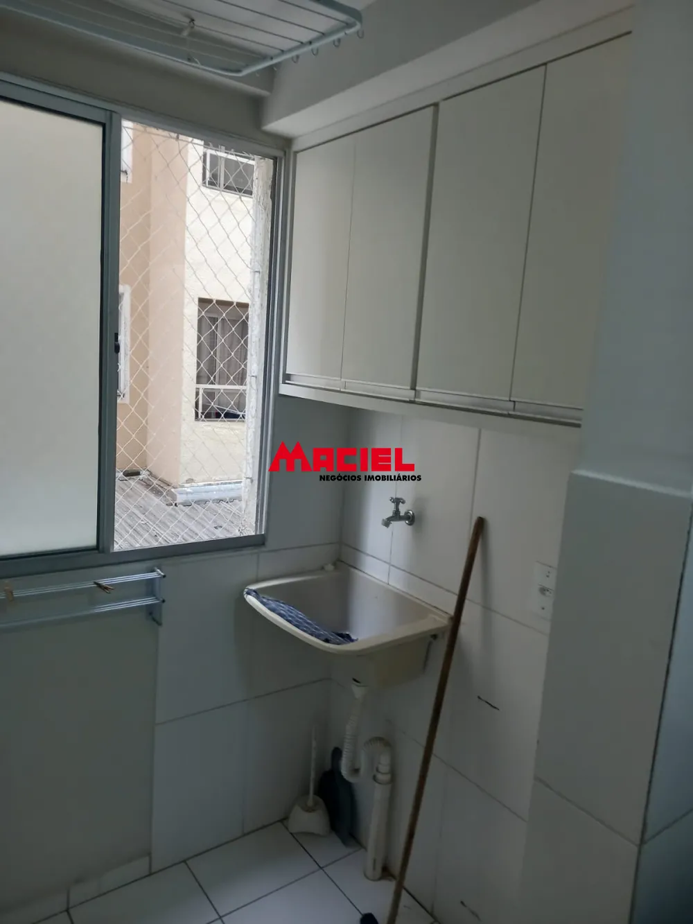 Alugar Apartamento / Padrão em São José dos Campos R$ 1.800,00 - Foto 5
