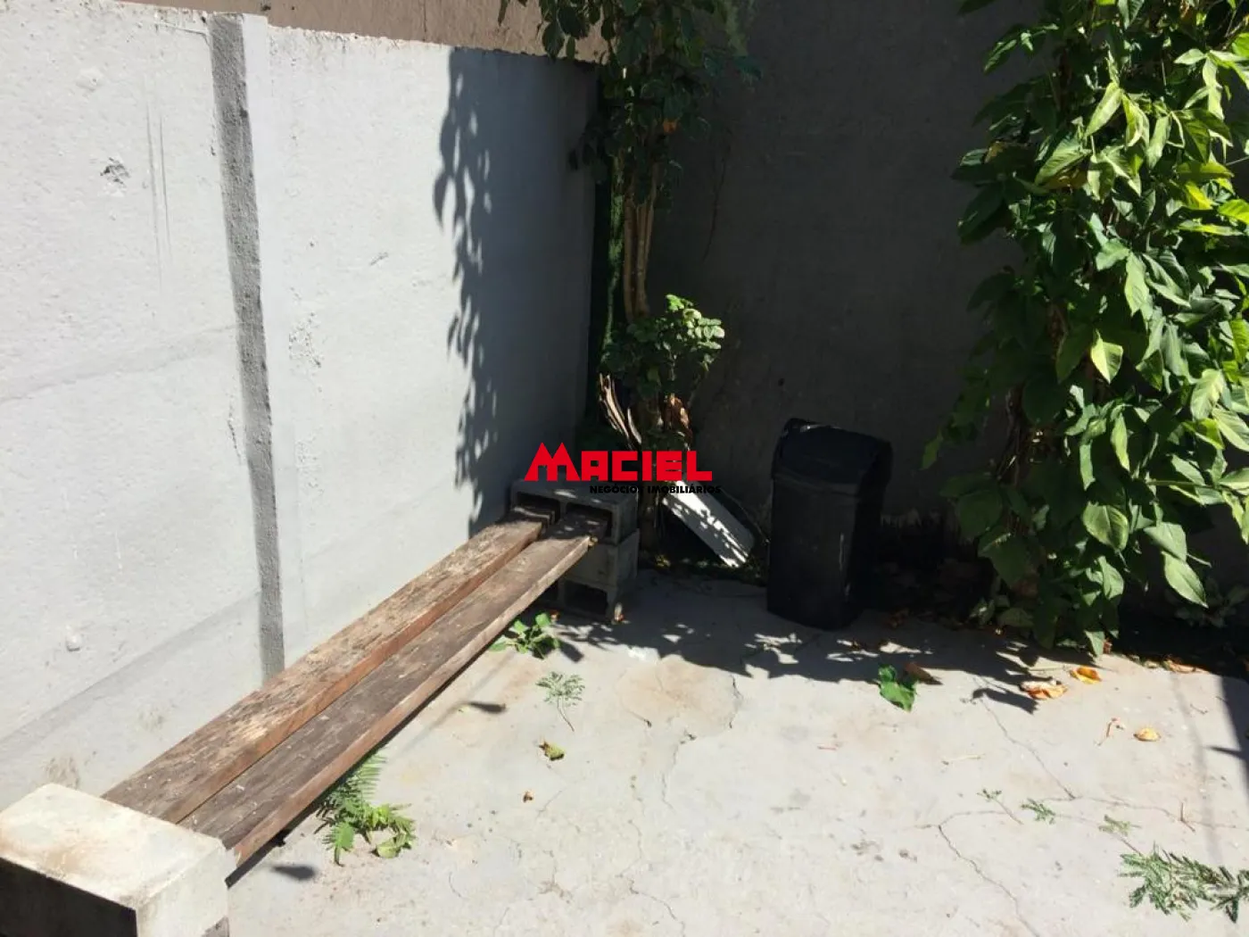 Comprar Casa / Padrão em Sao Jose dos Campos R$ 330.000,00 - Foto 2