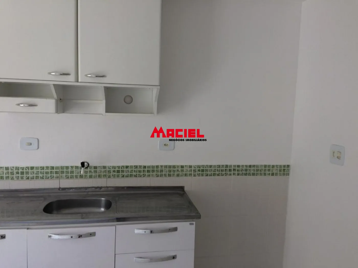 Comprar Casa / Padrão em Sao Jose dos Campos R$ 330.000,00 - Foto 4