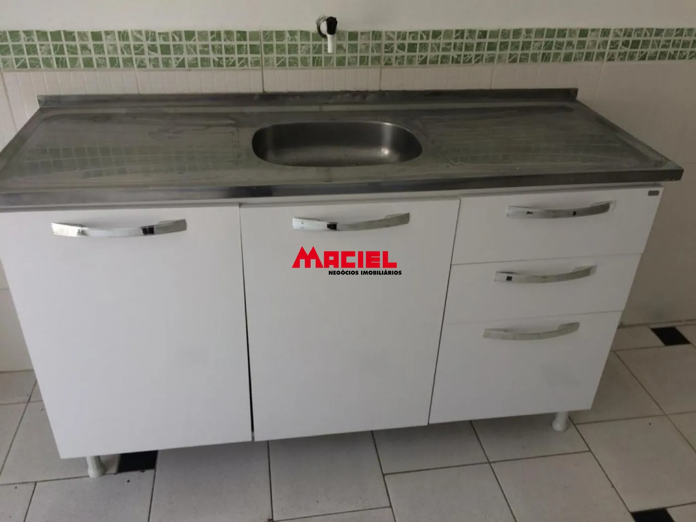 Comprar Casa / Padrão em Sao Jose dos Campos R$ 330.000,00 - Foto 5