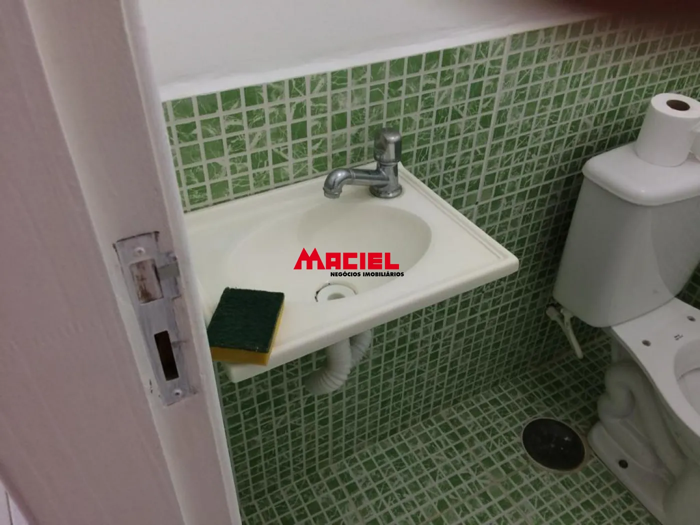 Comprar Casa / Padrão em Sao Jose dos Campos R$ 330.000,00 - Foto 6