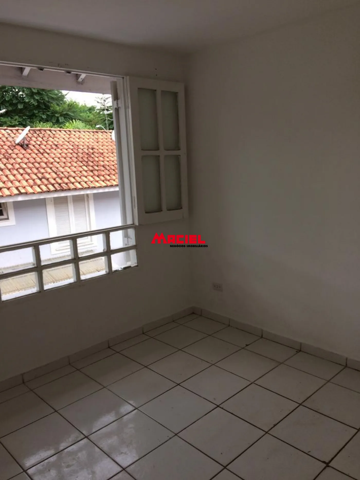 Comprar Casa / Padrão em Sao Jose dos Campos R$ 330.000,00 - Foto 8
