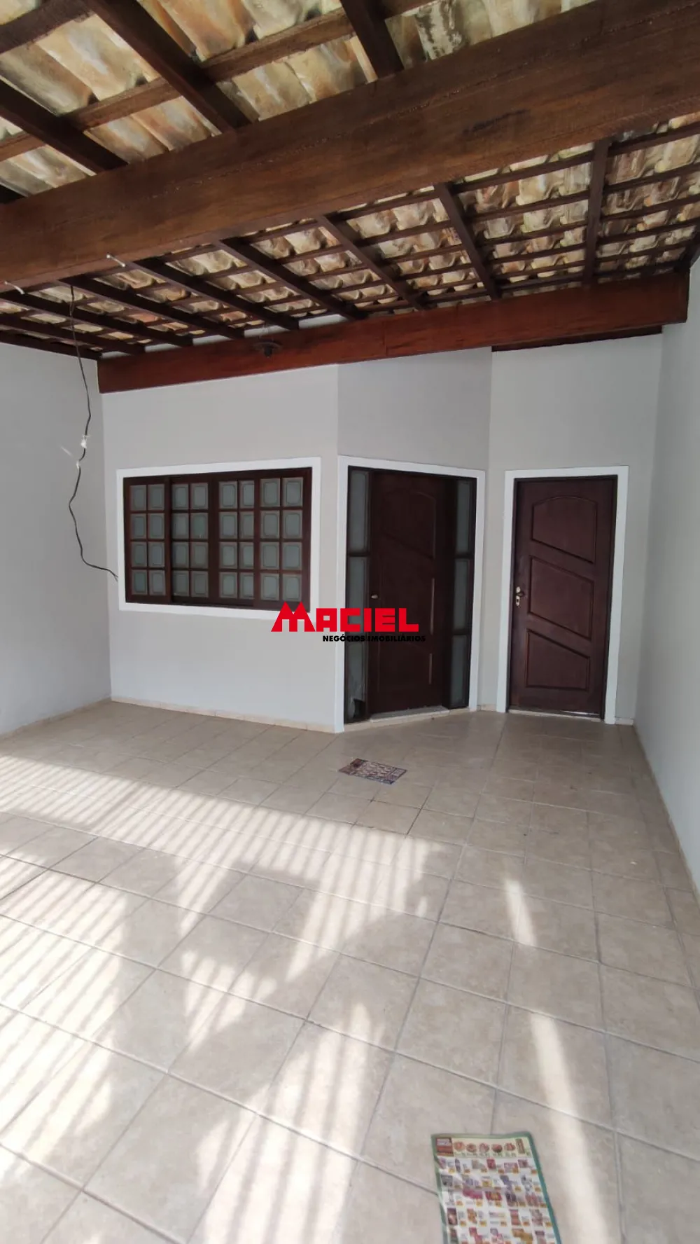 Alugar Casa / Padrão em São José dos Campos R$ 1.120,02 - Foto 1