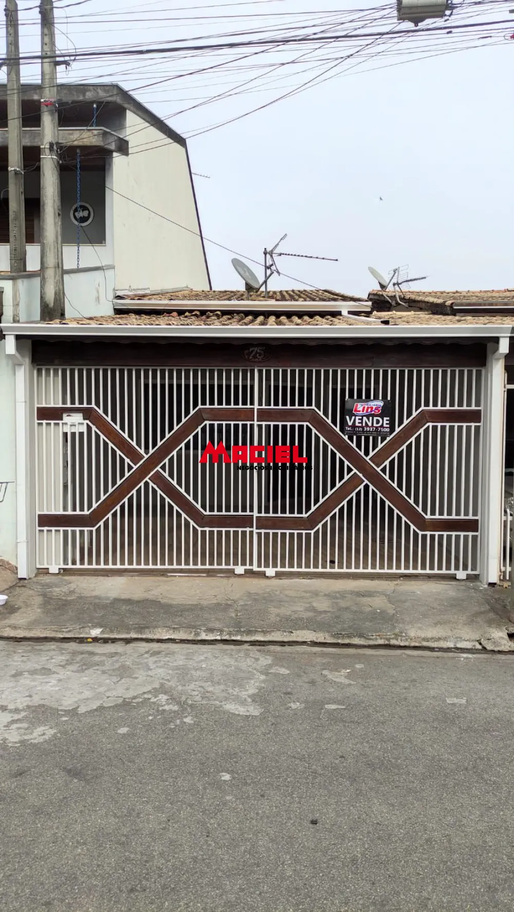 Alugar Casa / Padrão em São José dos Campos R$ 1.120,02 - Foto 2