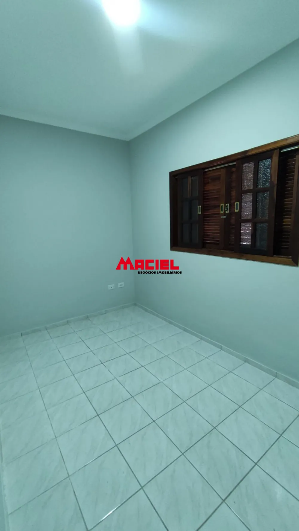 Alugar Casa / Padrão em São José dos Campos R$ 1.120,02 - Foto 9