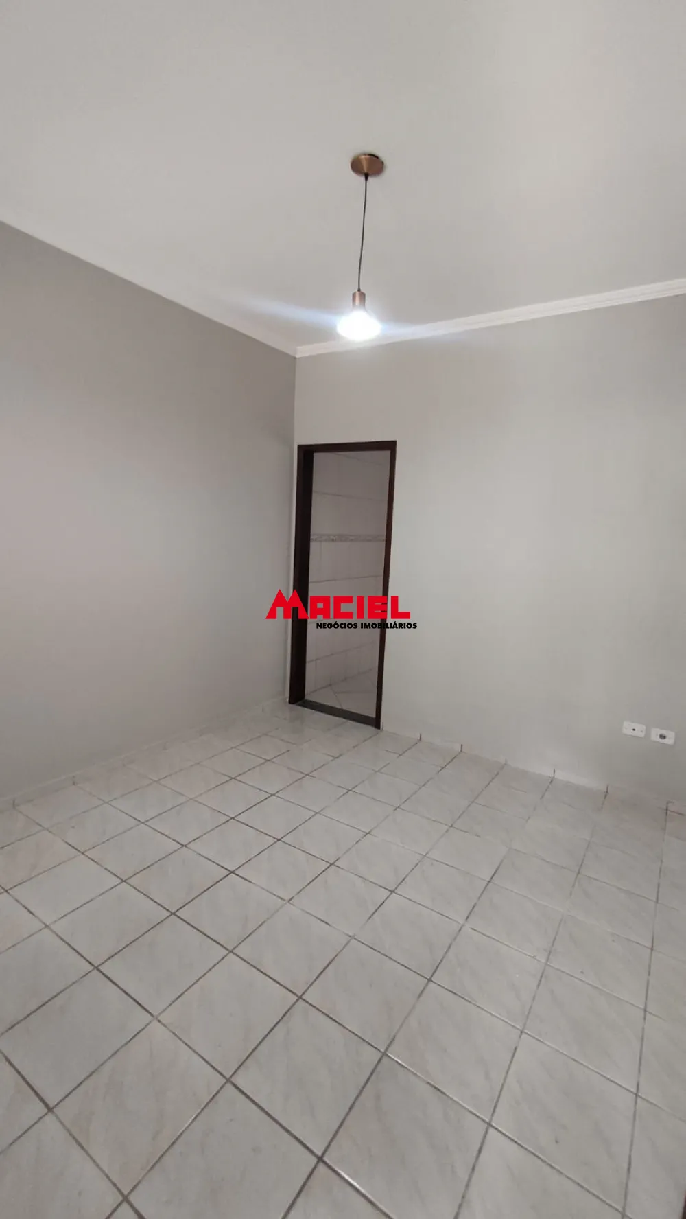 Alugar Casa / Padrão em São José dos Campos R$ 1.120,02 - Foto 10