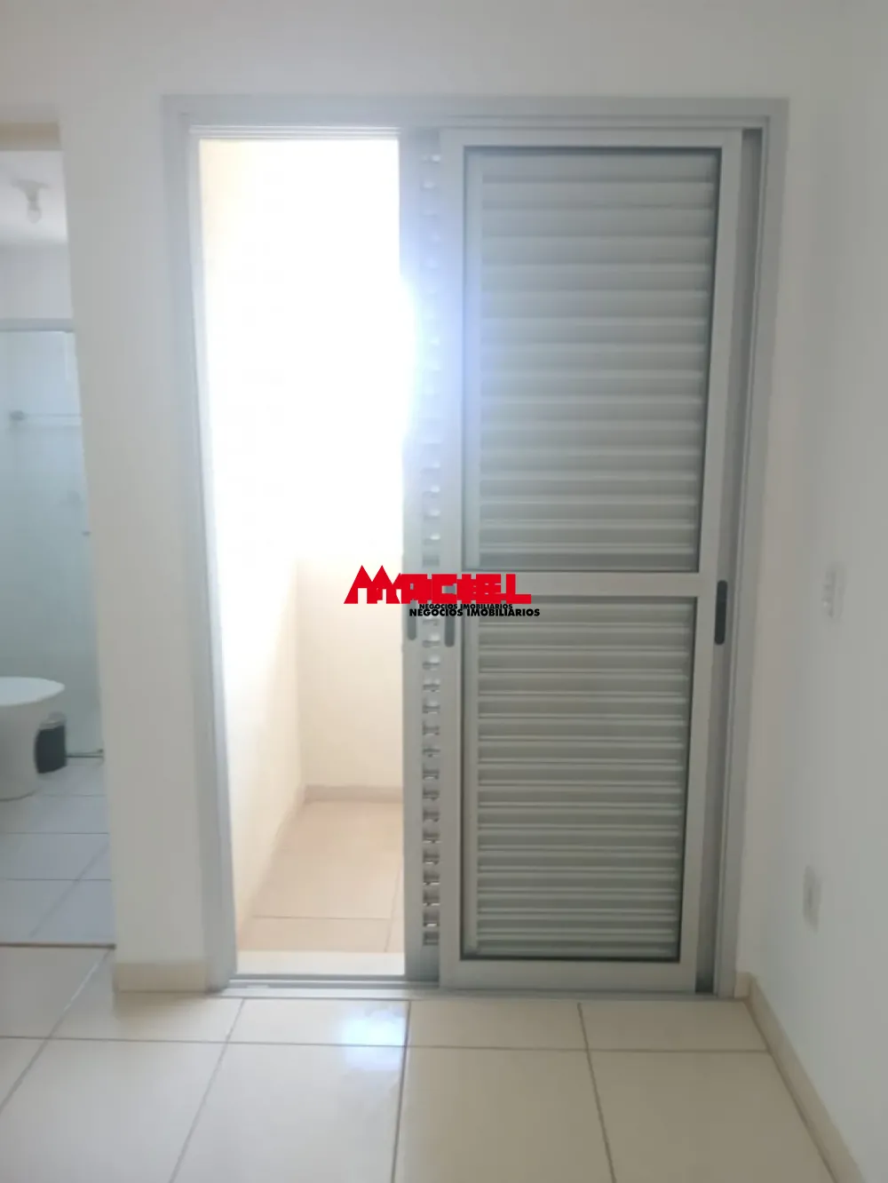 Alugar Apartamento / Padr&atilde;o em S&atilde;o Jos&eacute; dos Campos R$ 1.578,41 - Foto 5