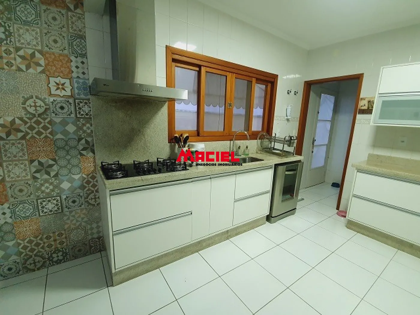 Comprar Casa / Condomínio em São José dos Campos R$ 2.120.000.000,00 - Foto 3