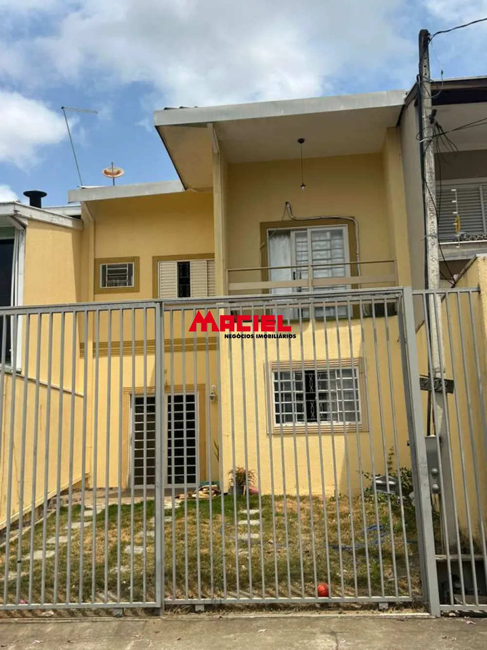 Alugar Casa / Sobrado em São José dos Campos R$ 3.500,00 - Foto 1