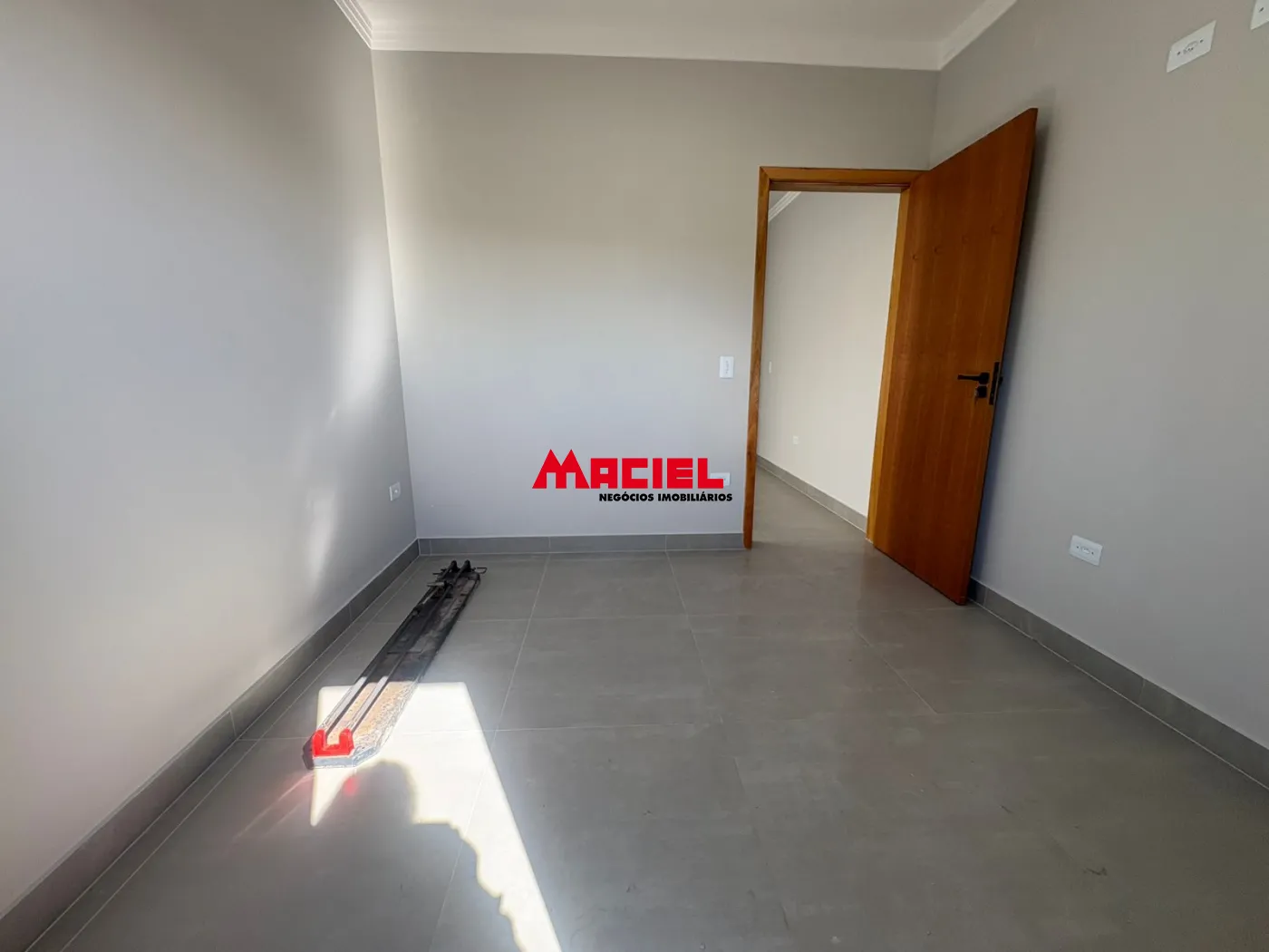 Comprar Casa / Padrão em São José dos Campos R$ 440.000,00 - Foto 3