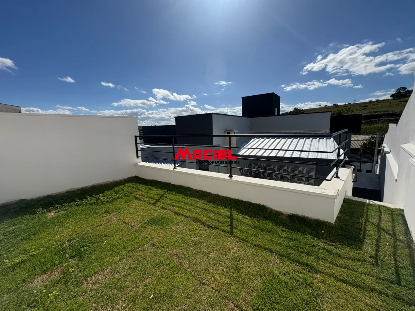 Comprar Casa / Padrão em São José dos Campos R$ 440.000,00 - Foto 14