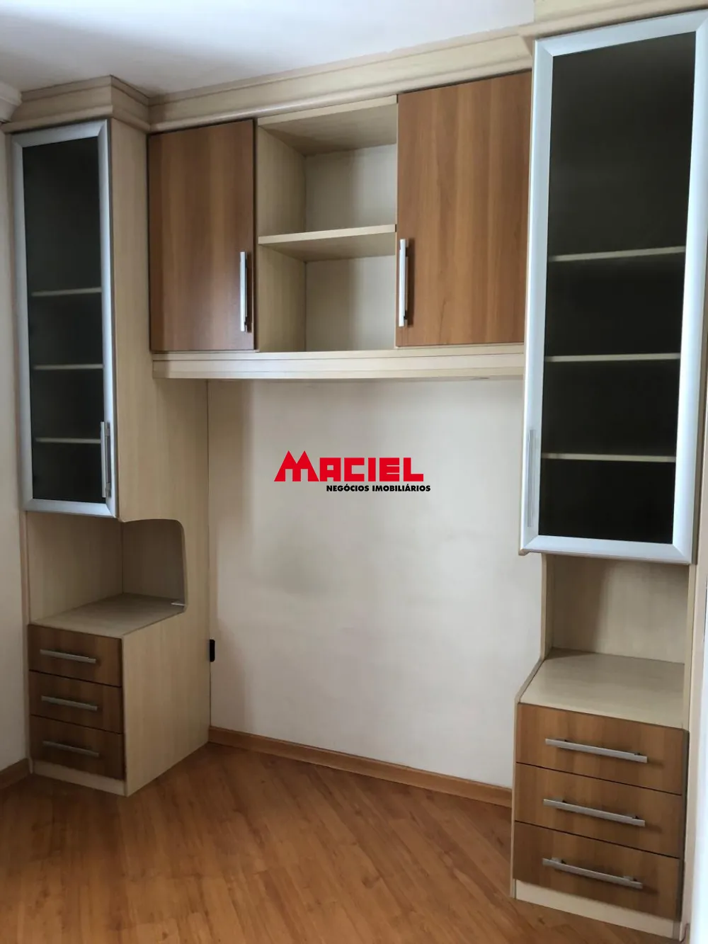 Alugar Apartamento / Padrão em São José dos Campos R$ 2.350,00 - Foto 7
