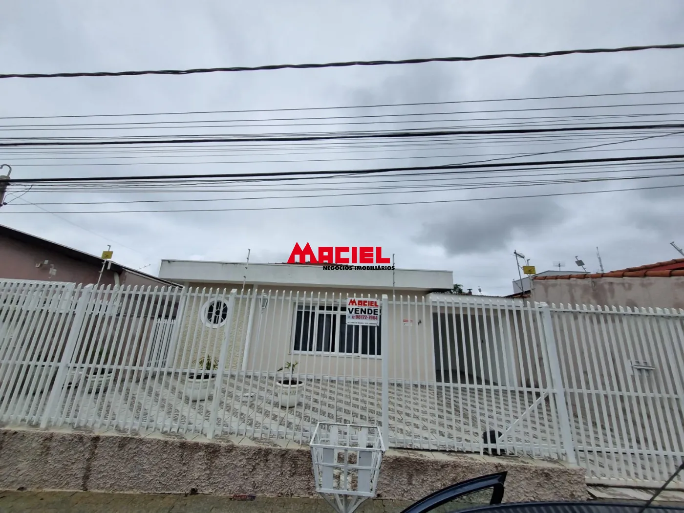 Comprar Casa / Padrão em São José dos Campos R$ 890.000,00 - Foto 2