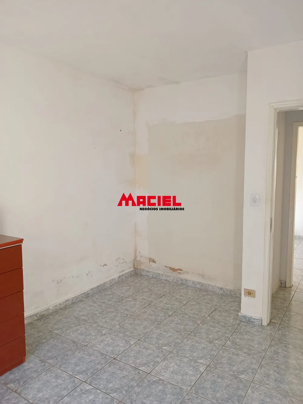 Alugar Casa / Padrão em São José dos Campos R$ 2.000,00 - Foto 12