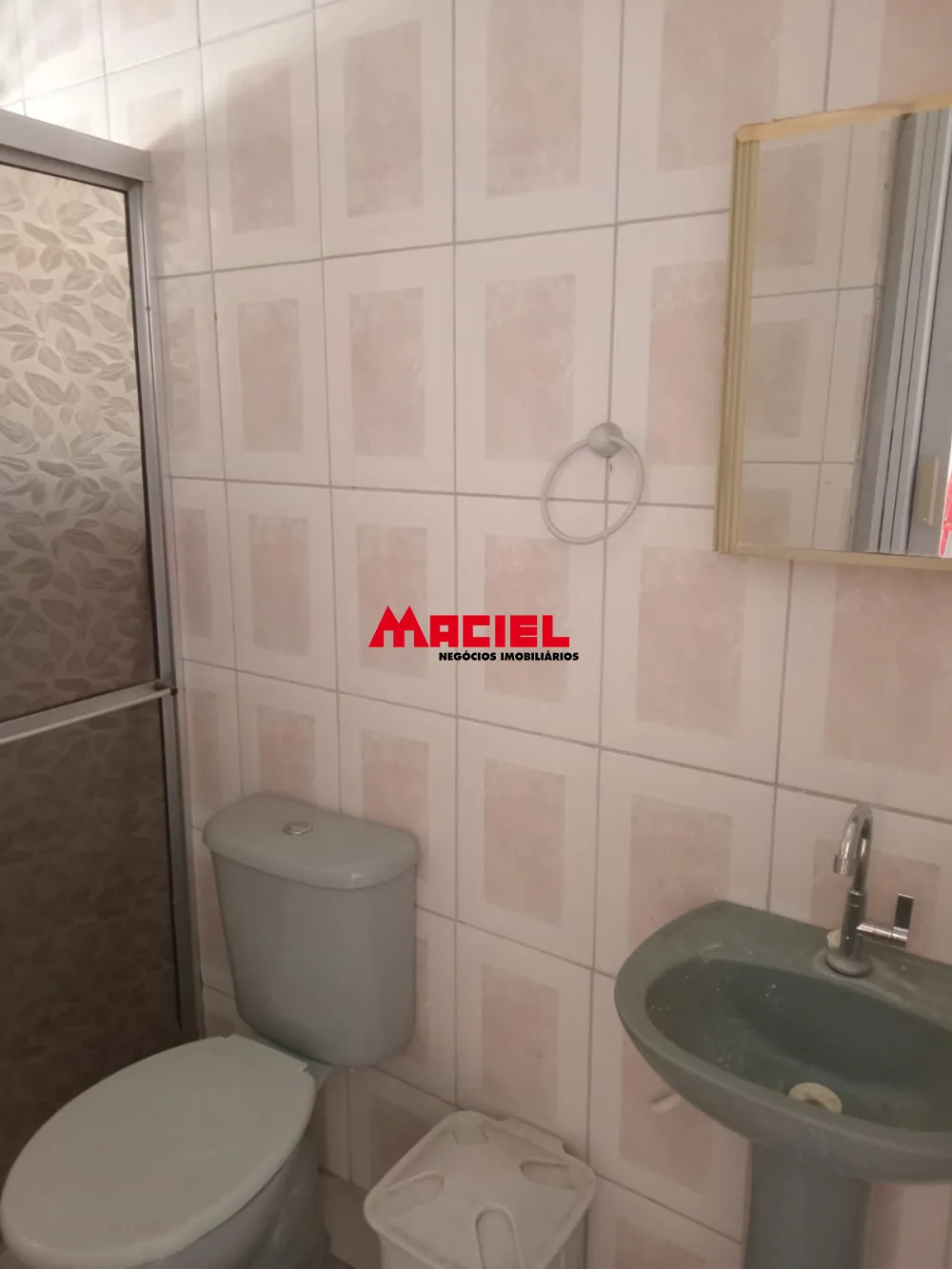 Alugar Casa / Padrão em São José dos Campos R$ 2.000,00 - Foto 22