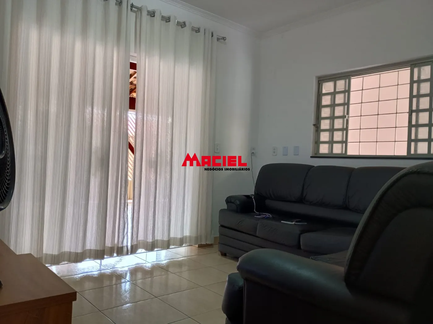 Comprar Casa / Padrão em São José dos Campos R$ 650.000,00 - Foto 5