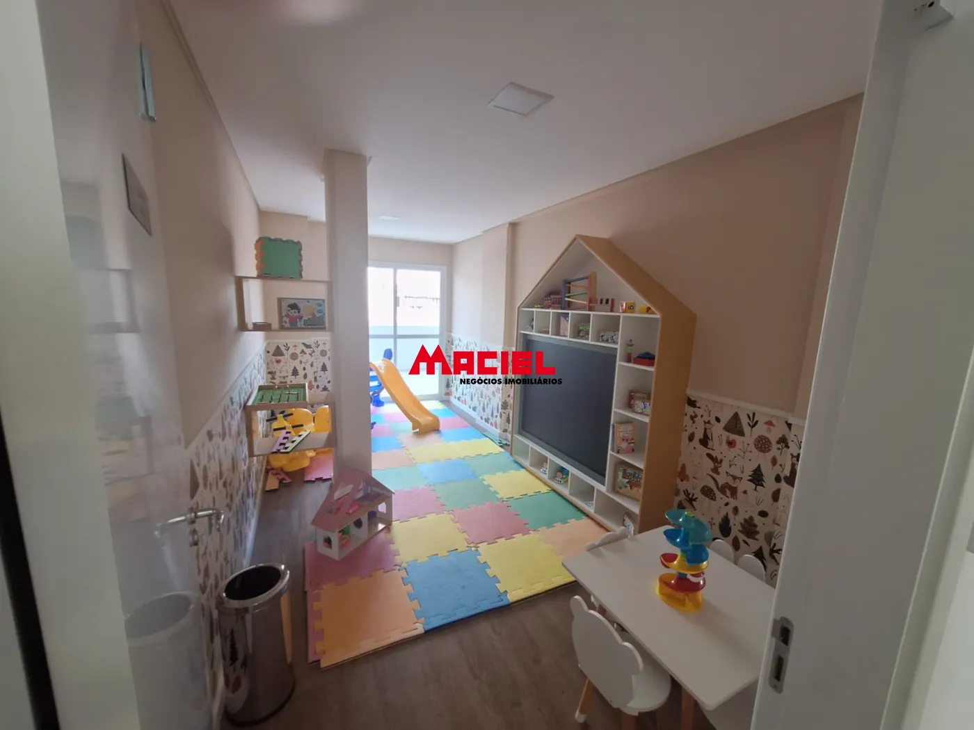 Alugar Apartamento / Padrão em São José dos Campos R$ 2.700,00 - Foto 6