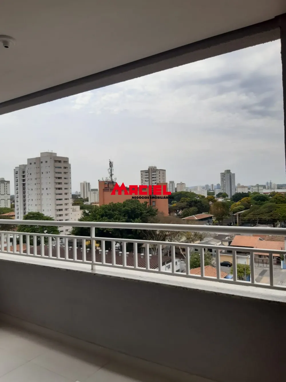 Alugar Apartamento / Padrão em São José dos Campos R$ 2.900,00 - Foto 1