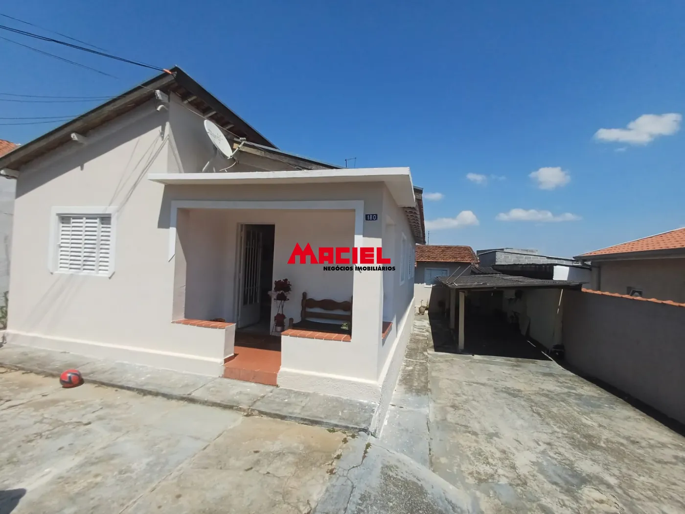 Comprar Casa / Padrão em São José dos Campos R$ 550.000,00 - Foto 1