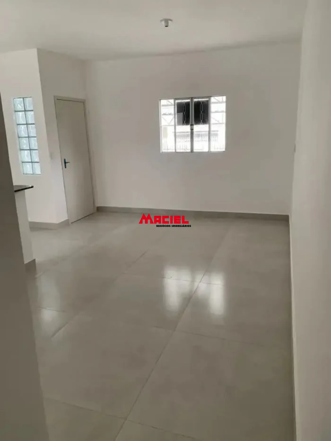 Comprar Casa / Padrão em São José dos Campos R$ 330.000,00 - Foto 2