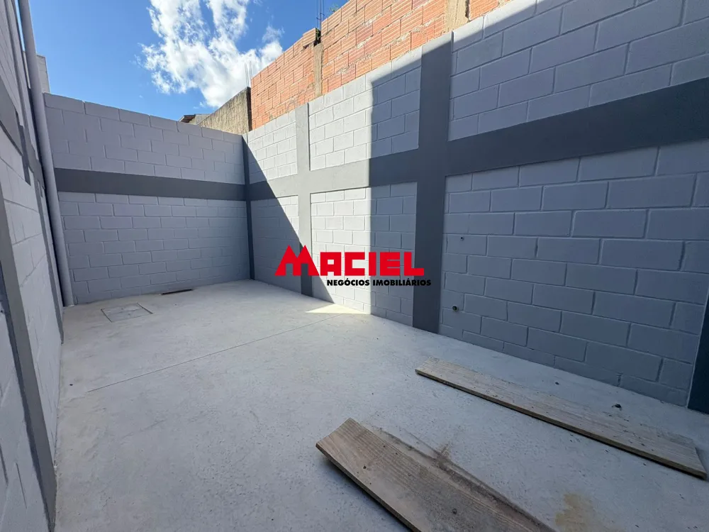 Alugar Comercial / Galpão em São José dos Campos R$ 4.500,00 - Foto 2