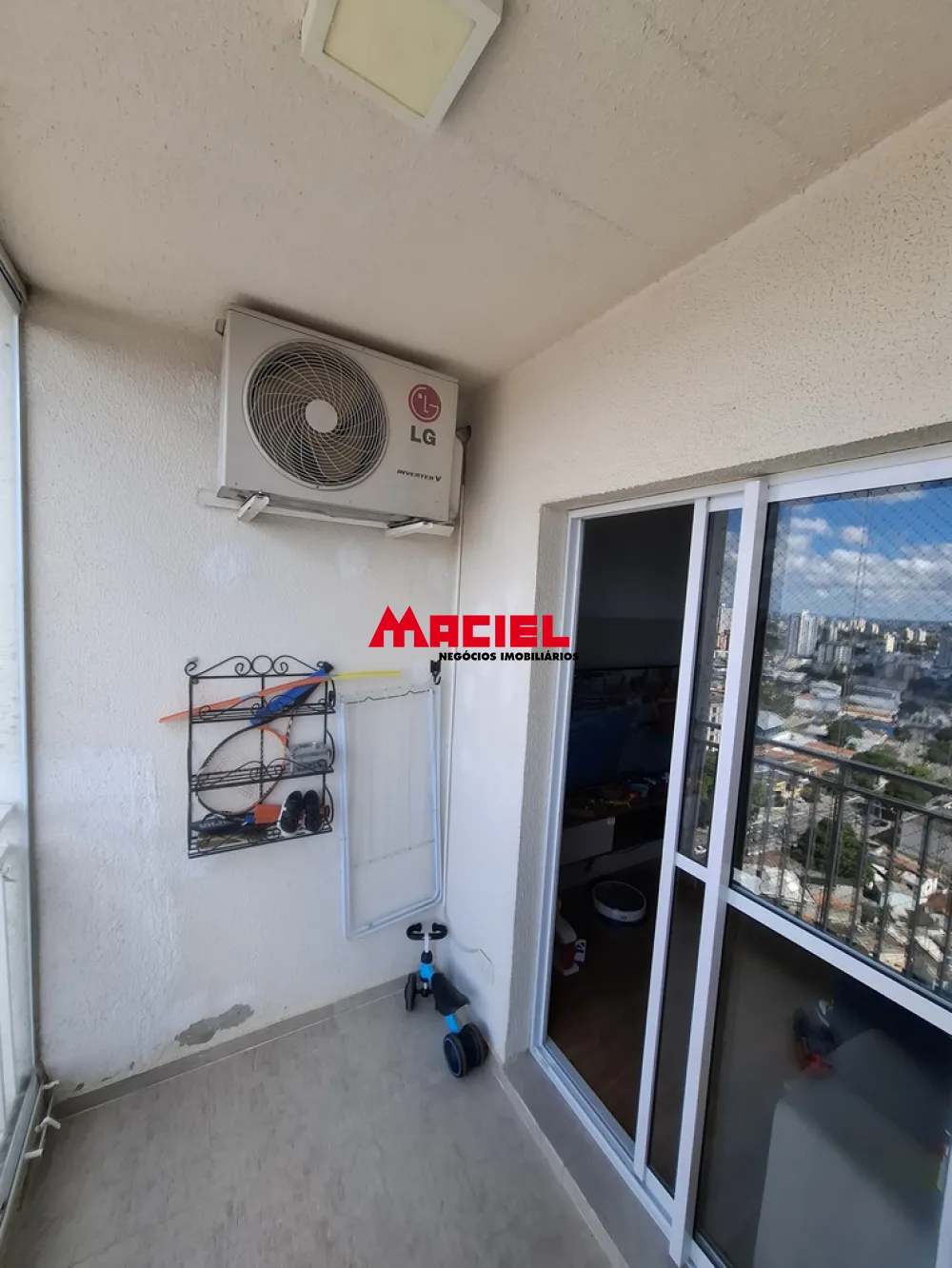 Comprar Apartamento / Padrão em São José dos Campos R$ 450.000,00 - Foto 5