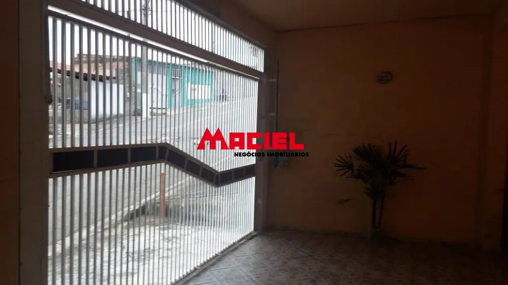 Comprar Casa / Padrão em Jacareí R$ 250.000,00 - Foto 2