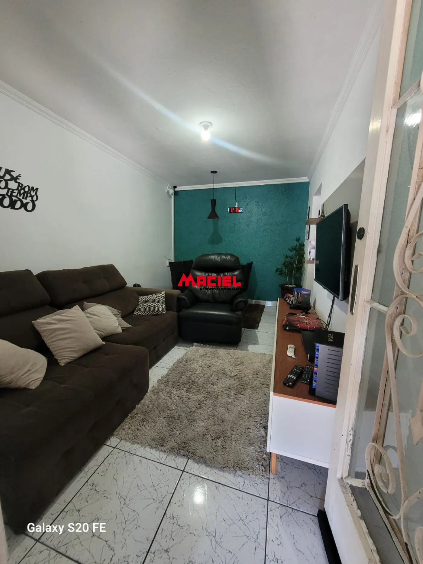 Comprar Casa / Padrão em São José dos Campos R$ 360.000,00 - Foto 2