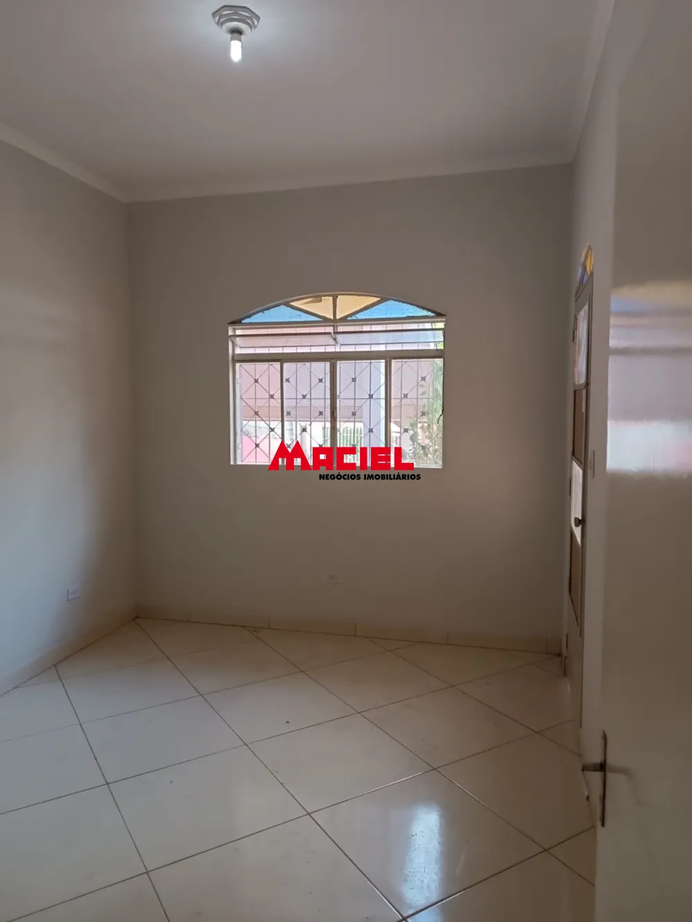 Alugar Casa / Padrão em São José dos Campos R$ 2.400,00 - Foto 15