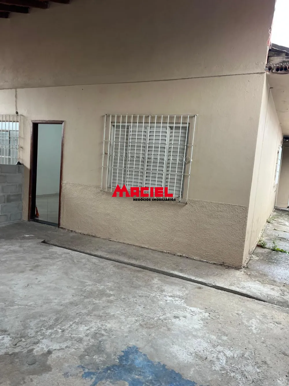 Alugar Casa / Padrão em São José dos Campos R$ 2.300,00 - Foto 2