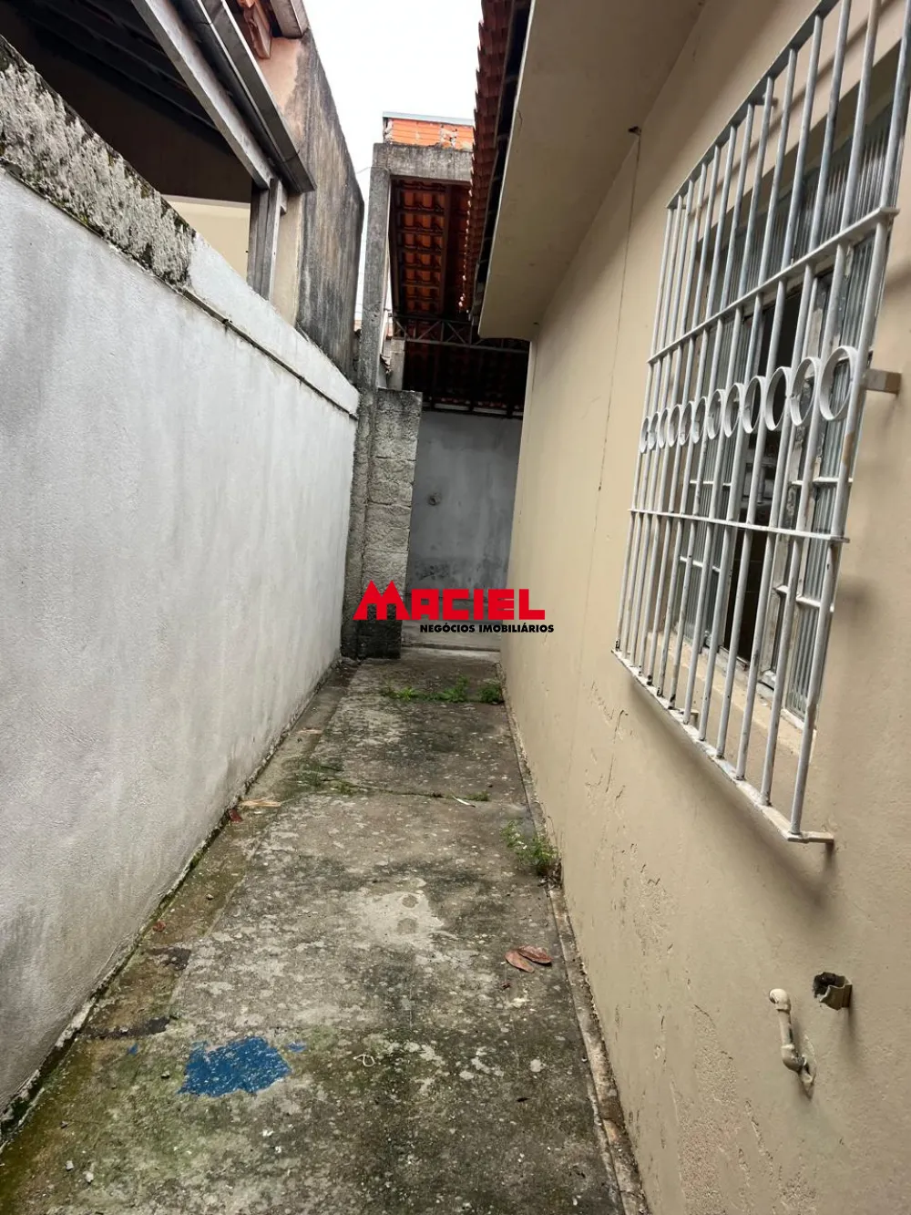 Alugar Casa / Padrão em São José dos Campos R$ 2.300,00 - Foto 5