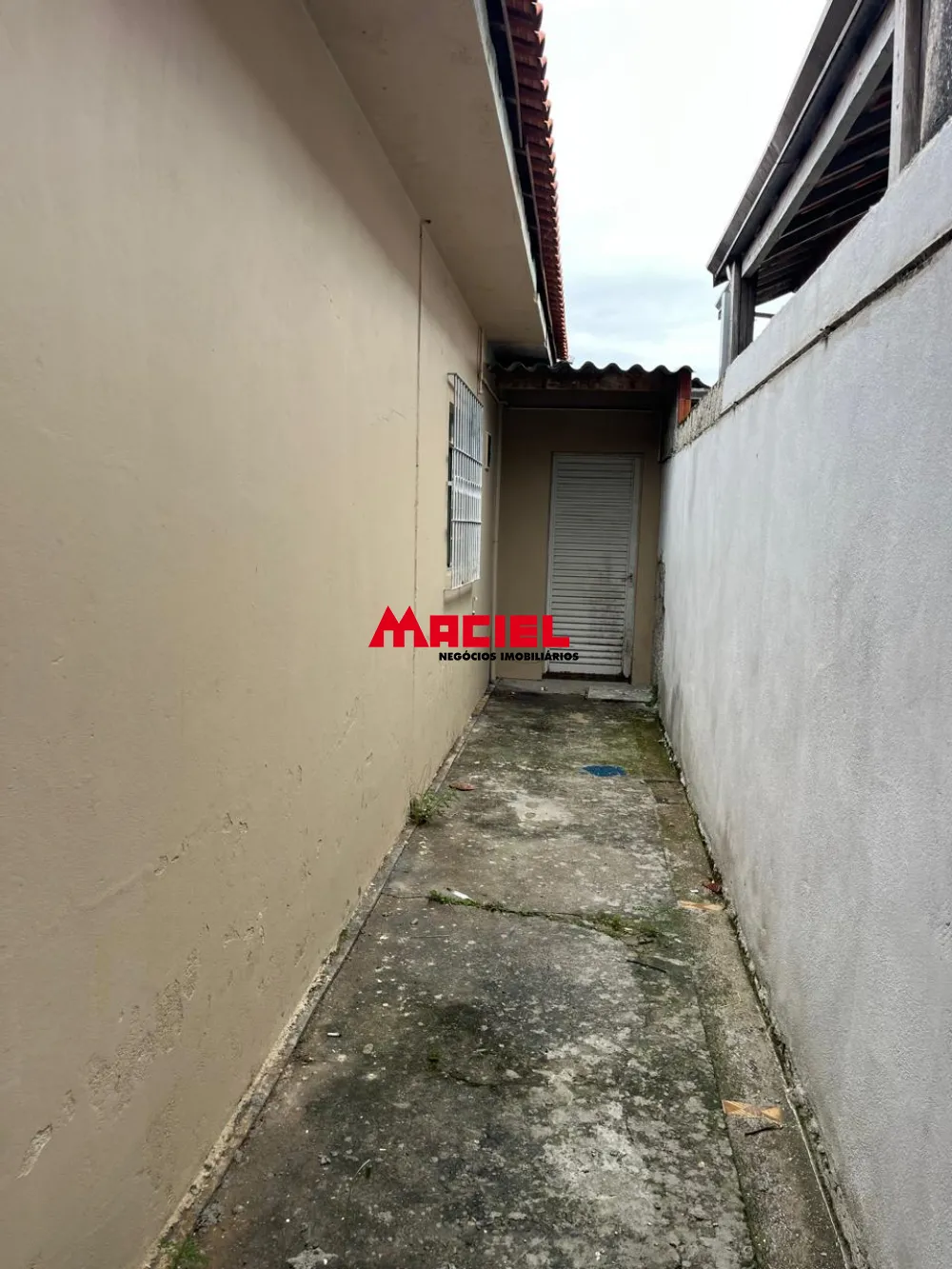 Alugar Casa / Padrão em São José dos Campos R$ 2.300,00 - Foto 6
