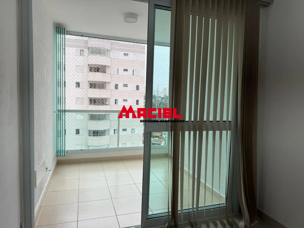 Alugar Apartamento / Padrão em São José dos Campos R$ 2.500,00 - Foto 2