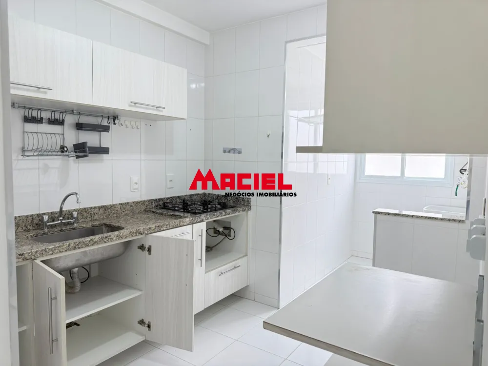 Alugar Apartamento / Padrão em São José dos Campos R$ 2.500,00 - Foto 4