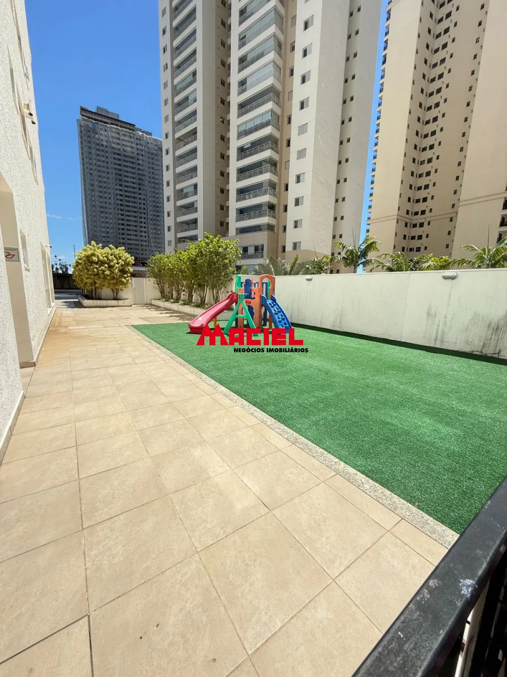 Alugar Apartamento / Padrão em São José dos Campos R$ 2.500,00 - Foto 13