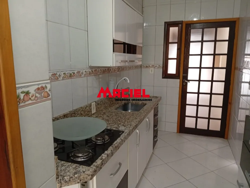 Comprar Casa / Padrão em São José dos Campos R$ 630.000,00 - Foto 4