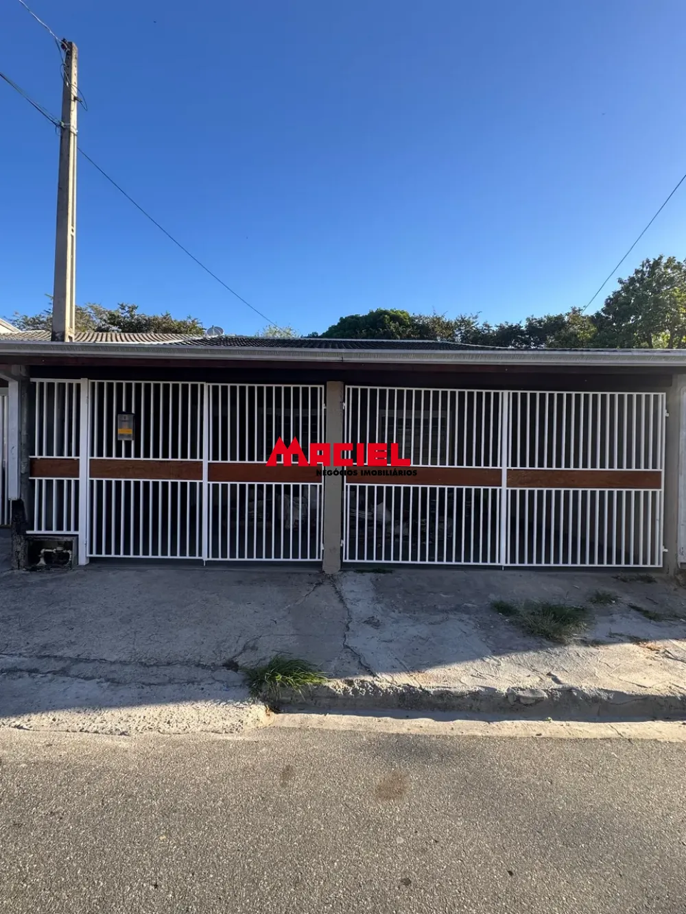 Comprar Casa / Padrão em São José dos Campos R$ 350.000,00 - Foto 1