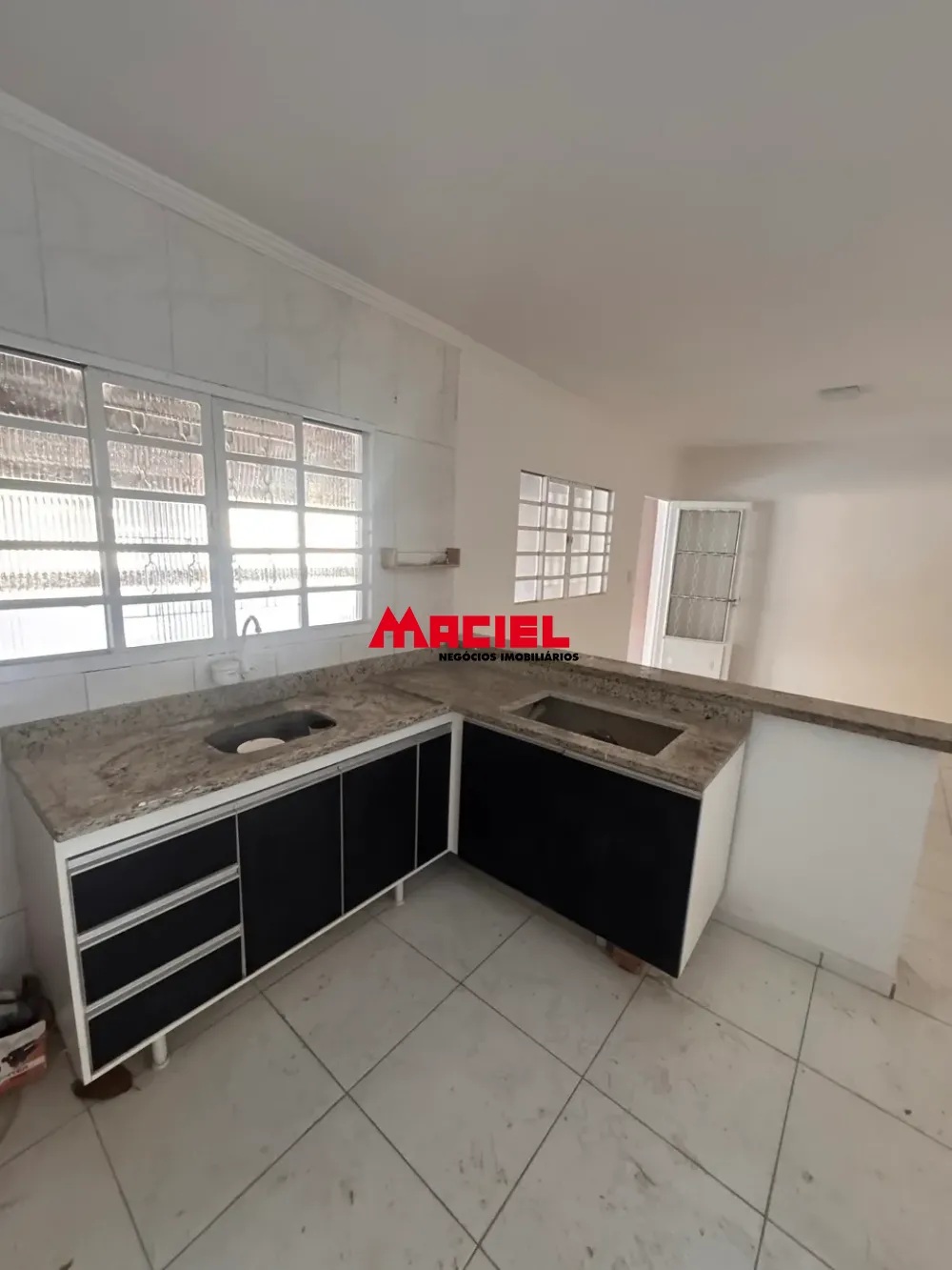 Comprar Casa / Padrão em São José dos Campos R$ 350.000,00 - Foto 2